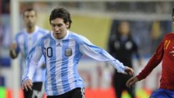 Messi y el Barça piden a Maradona que lo libere y no jugará hoy