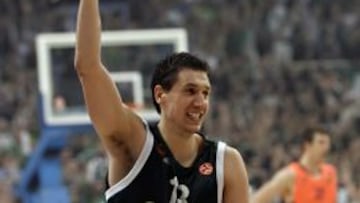 REGRESA. Diamantidis, uno de los grandes de la Euroliga, vuelve hoy.