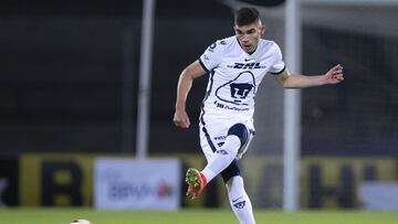Genoa presume entrenamiento de Johan Vásquez