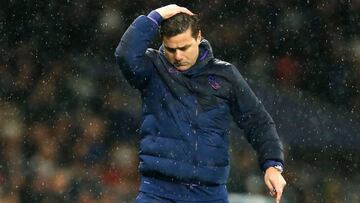 Tottenham Hotspur's Argentinian head coach Mauricio Pochettino reacts during the English Premier League football match between Tottenham Hotspur and Sheffield United at Tottenham Hotspur Stadium in London, on November 9, 2019. (Photo by Ian KINGTON /