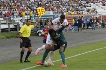 Nacional dejó escapar la victoria a tres minutos del final. Un gol de José Luis Moreno le dio empate 3-3 al Once Caldas.