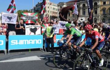 El pelotón durante la 13ª etapa de La Vuelta a España.
