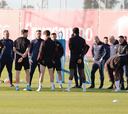 El Sevilla celebra su primer entrenamiento post Navas