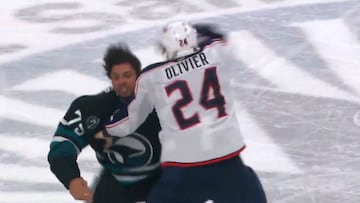 Lo califican como la pelea del año en la NHL y es lo más viral del momento: es una brutalidad cómo se pegan