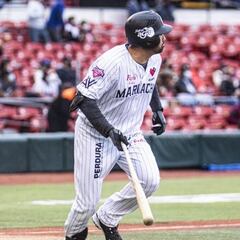 Toros vencen a Mariachis con espectacular voltereta