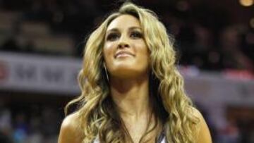 <b>American Idol. </B>Observen (detenidamente) su asombroso parecido con Jennifer López y todo tipo de guapas marmóreas. Su nombre es Brittany Kerr, animadora de los Bobcats de Charlotte y exconcursante en American Idol, especie de Operación Triunfo con barras y estrellas. La noticia (terrible) es que no ganó ella.