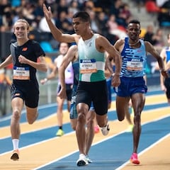 “Yo me veo normalillo, pero dicen que soy especial... y me gusta escucharlo”