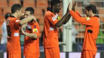 Jugadores del Lorient celebrando un gol
