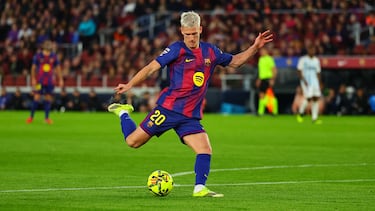 Gran presión de Lamine Yamal, que entorpece el despeje de Carmo, dejando vivo un balón dentro del área, el cual terminó en botas de Dani Olmo, que se sacó un potente derechazo cruzado, imparable para Aarón Escandell.