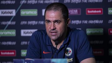 Andre Soares Jardine head coach of America during the semifinals second leg match between Pachuca and America as part of the CONCACAF Champions Cup 2024, at Hidalgo Stadium on April 30, 2024 in Pachuca, Hidalgo, Mexico.