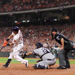 Tres casos positivos en los Tigres alertan a la Liga de Japón