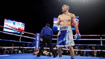 Teofimo L&oacute;pez dio la sorpresa el s&aacute;bado por la noche al derrotar por decisi&oacute;n un&aacute;nime a Lomachenko y dedic&oacute; su victoria a la comunidad latina.