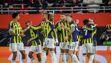 Edson Álvarez colabora con su primer aporte de gol en Turquía