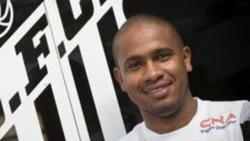 Edwin Valencia busca su primer título de la temporada con el Santos.