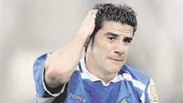 <b>PITOS. </b>A Riki no le gustaron los silbidos hacia los azulones.