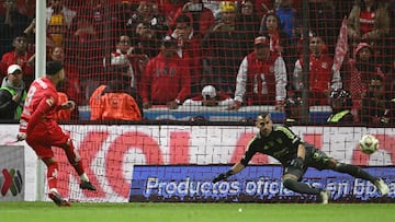 Los ‘Diablos Rojos’ pudieron conseguir finalmente un campeonato en su ‘portería maldita’: la de la tribuna general del Nemesio Diez de Toluca.