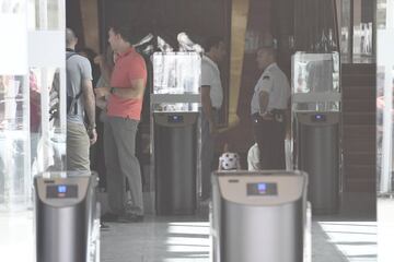 Agentes de la UCO están registrando la sede de la RFEF en Las Rozas
