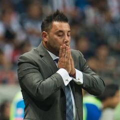 Antonio Mohamed, por su primer triunfo ante Cruz Azul en Liga MX