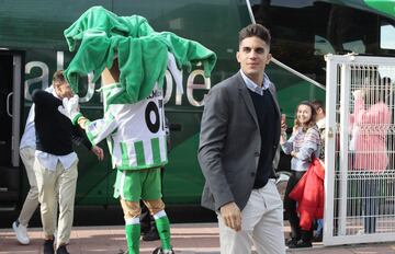 Marc Bartra en la comida de Navidad.