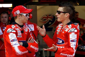 Ante la finalización de su contrato con Honda, en 2009 firma con el equipo  Ducati por un año formando pareja con Casey Stoner. Ampliaría su contrato para 2010, en el que acabaría séptimo en la clasificación general.