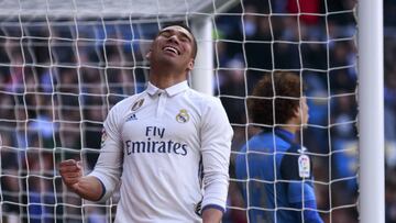 Casemiro celebra su gol ante el Granada.