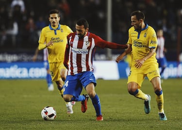 El centrocampista, internacional por Albania, tuvo dos partidos de Copa con el primer equipo, ante Las Palmas y Elche. Fue habitual verle en los entrenamientos del Cholo. Salió en 2018 al Málaga y en 2020 fichó por el Espanyol, en el club catalán pasó 4 temporadas antes de marcharse al Real Zaragoza, donde permanece actualmente.