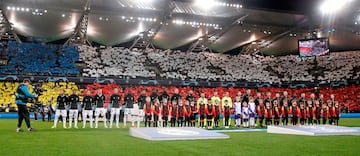 Formación de los equipos del Real Madrid y Shakhtar Donetsk.