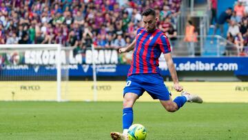 Edu Expósito: "Va a ser difícil de asimilar, el golpe es muy cruel"