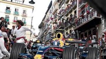 <b>UNA IMAGEN INÉDITA. </b>El objetivo de la escudería austriaca es realizar un homenaje a las fiestas de San Fermín. Este fotomontaje nos hace una idea, aunque no habrá riesgo.