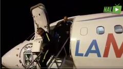 Nacional explica error en escudo del avión que lo llevó a Asunción