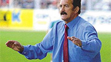 <b>PROTAGONIZA UN ESCÁNDALO</b>. David Vidal llamó perros a Aguilar, Monteagudo, Timpani y Godino, ex futbolista del Real Murcia.