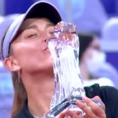 Primer título para Paula Badosa tras dos victorias en un día