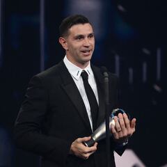 Durán felicita al Dibu por el premio The Best: “Campeón del mundo”