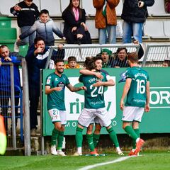 Al Racing de Ferrol le quedan nueve finales para un sueño