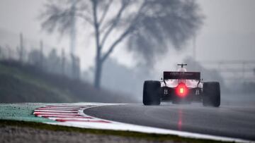 MONTMELO, SPAIN - MARCH 01: Marcus Ericsson of Sweden driving the (9) Alfa Romeo Sauber F1 Team C37 Ferrari on track during day four of F1 Winter Testing at Circuit de Catalunya on March 1, 2018 in Montmelo, Spain. (Photo by Patrik Lundin/Getty Images)