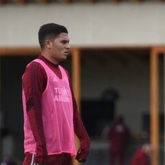 Juanfer, Borré y Carrascal, con plan en River para la vuelta