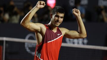 Alcaraz barre a Schwartzman para ganar su primer ATP 500