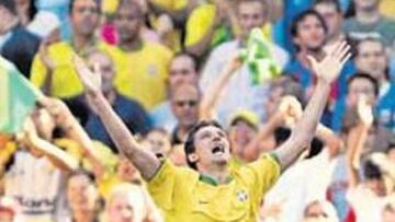 <b>FIJO PARA DUNGA. </b>Elano es pieza básica en la nueva canarinha.