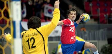 El hombre que abrió la ruta del éxito en el balonmano chileno