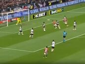 Gonzalo Tapia se hace grande en Brasil: ¡golazo en uno de los clásicos más populares del país!