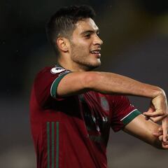 Raúl Jiménez nets 33rd Premier League goal for Wolves