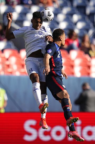 Ambas escuadras tuvieron claras oportunidades de gol, pero la contundencia al final pesó a favor de USA.