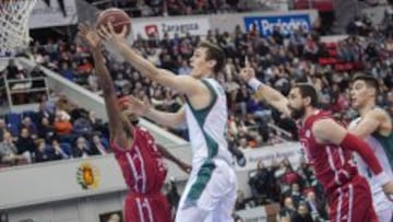 El Sevilla ahonda la crisis del CAI después de dos prórrogas