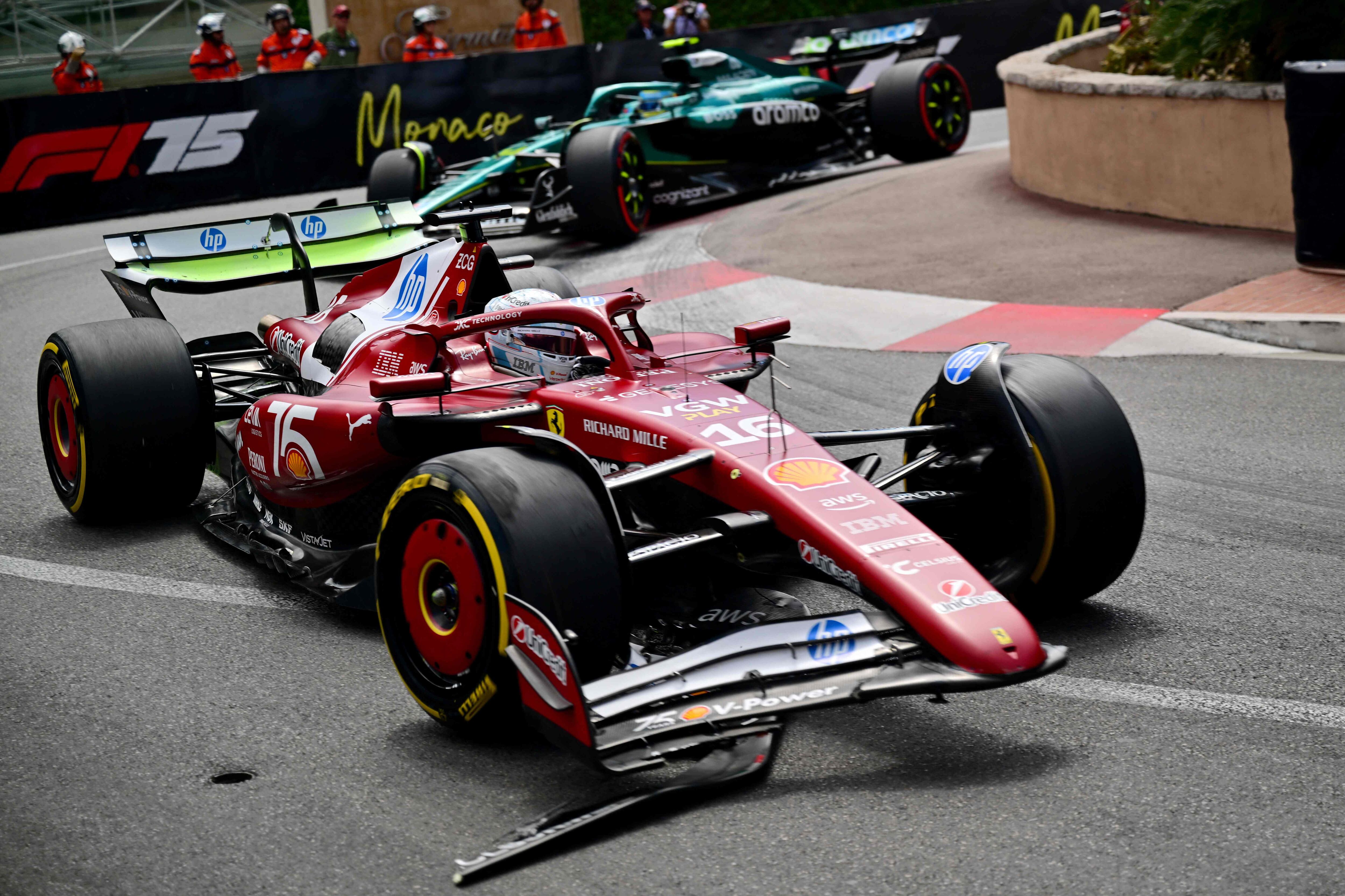 Leclerc entona a Ferrari y deja en mal lugar a Hamilton