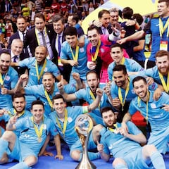 El Movistar es pentacampeón de Europa al son de Ricardinho