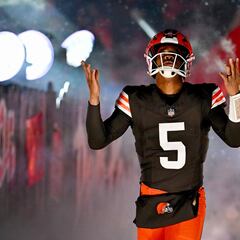 New York Giants snap up veteran quarterback: what now for Aaron Rodgers pursuit?