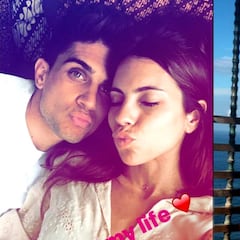 Bartra y Melissa Jiménez en su idílica luna de miel