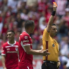 Así vieron los expertos la expulsión de Alfredo Talavera