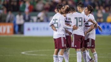Selección Nacional de México en el partido amistoso ante Islandia.