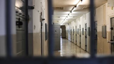 3 cursos esenciales para adentrarte en el fascinante mundo de la psicología criminal